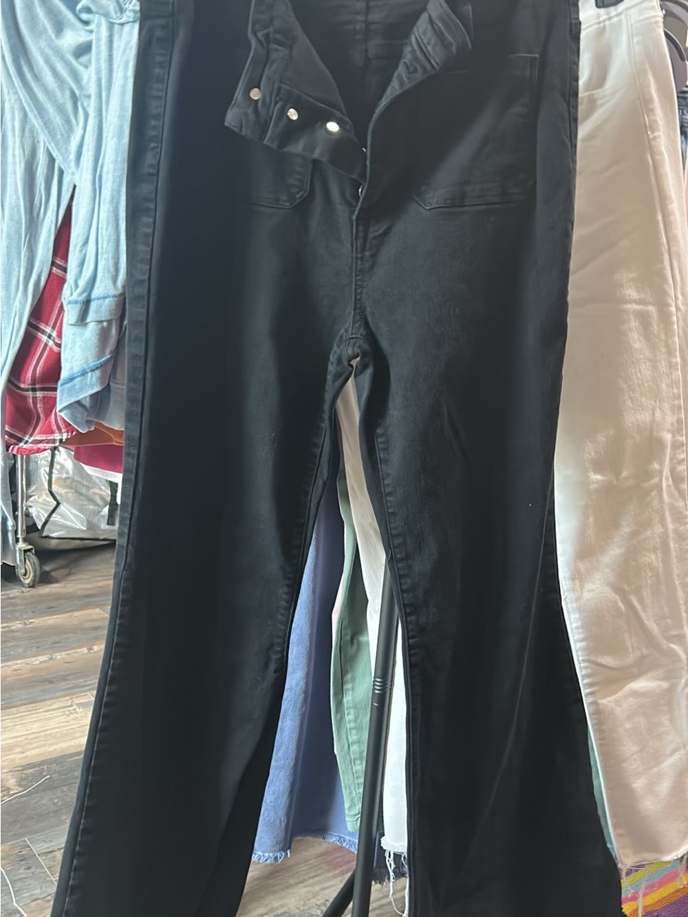 Black Women's High-Waist Jeans